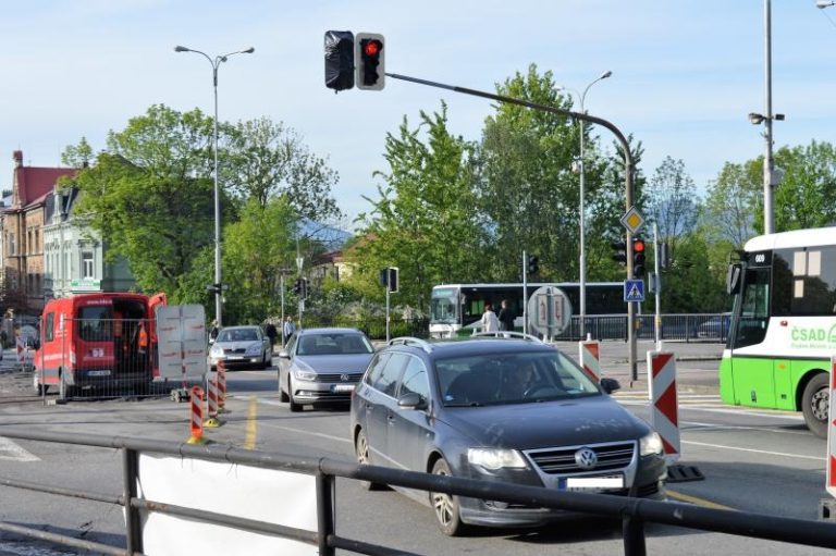 Semafory na Rubikově křižovatce budou do konce května mimo provoz