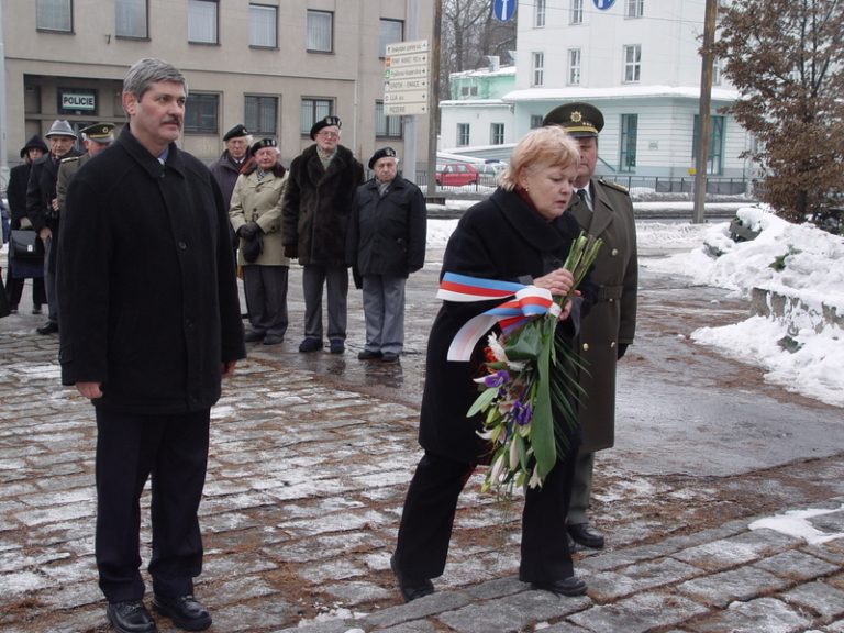 Zástupci radnice uctili památku odporu nacistům