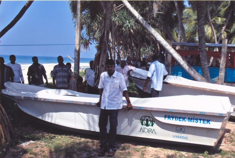 Obyvatelé Srí Lanky mají loďku jménem Frýdek-Místek