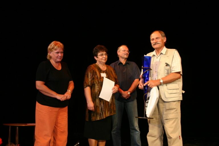 Primátorka udělila cenu města za film o malířce