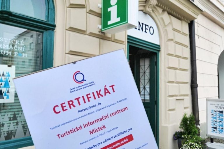 Turistické informační centrum Frýdek≈Místek získalo certifikát Českého systému kvality služeb